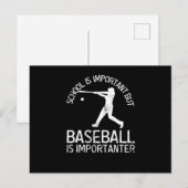 Die Schule ist wichtig, aber Baseball ist wichtig Postkarte (Vorne/Hinten)
