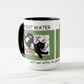 Die schwarze Katze des Künstlers Tasse (Vorderseite Links)