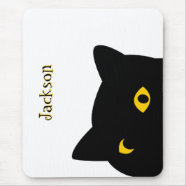 Die schwarze Katze, die dich mit goldenen Augen an Mousepad