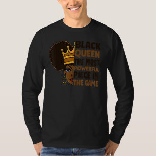 Die schwarze Königin ist das mächtigste Stück im S T-Shirt