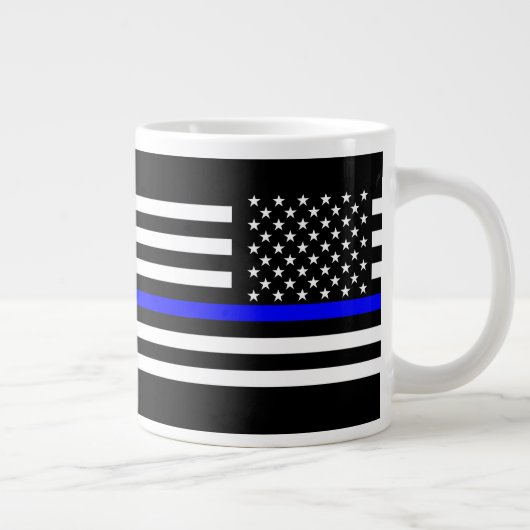 Die schwarze und weiße US-Flagge der Thin Blue Lin Jumbo-Tasse (Rechts)