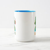 Die sehr hungrige Raupe ist nett Zweifarbige Tasse (Mittel)