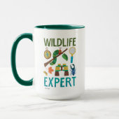 Die sehr unglückliche Raupe des Wildtierexperten Tasse (Links)