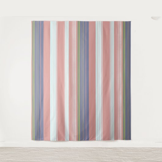 Die senkrechten Streifen sind rosa, blau und olivg Wandteppich (Vorderseite)