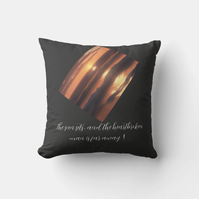 Die Sets der Sonne und der gebrochene Mann ist wei Kissen (Vorderseite)