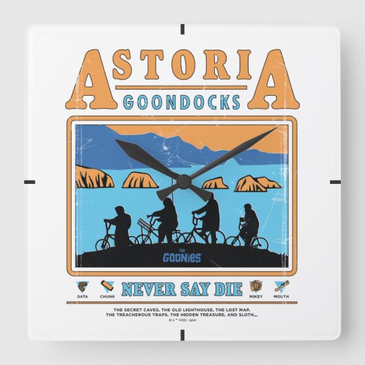 Die Silhouetten der Goonies über Astoria Goondocks Quadratische Wanduhr (Vorderseite)