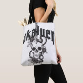 DIE SKALVEN TASCHE (Von Nahem)