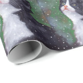 Die Smokings-Katze, die oben Schnee betrachtet, Geschenkpapier (Rolleneckpunkt)