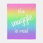 Die Snuggle ist ein richtiges Funny Rainbow Fleece (Vorderseite)