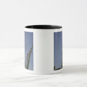 Die Sojus-Rakete wird in Position 2 errichtet Tasse (Zentrum)