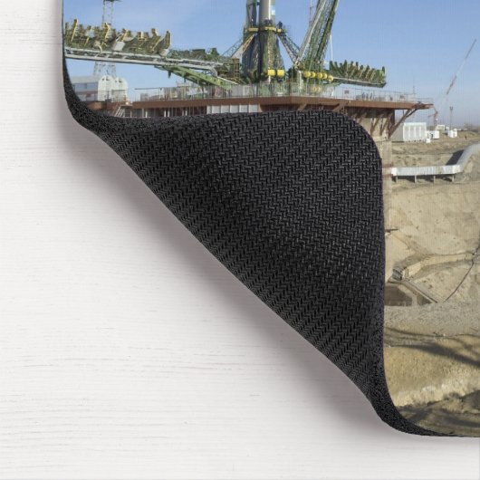 Die Sojus-Rakete wird in Position 5 errichtet Mousepad (Ecke)