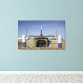 Die Sojus-Rakete wird in Position 6 errichtet Leinwanddruck (Insitu (Holzboden))