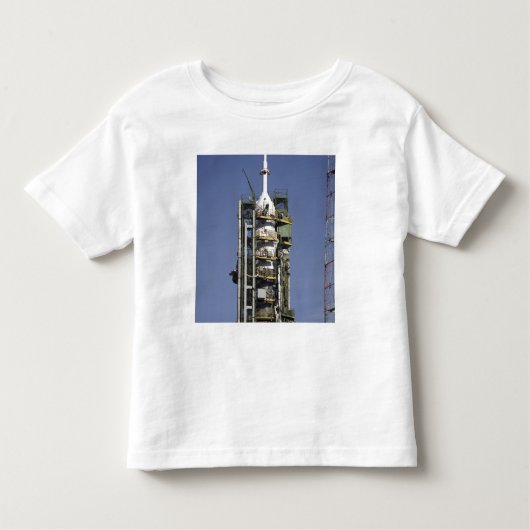 Die Sojus-Rakete wird in Position gebracht Kleinkind T-shirt (Vorderseite)