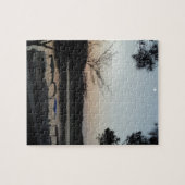 Die Sonne, der aufsteigende Mond über dem Arrowhad Puzzle (Horizontal)