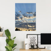 Die Sonne ☀️ durch die Wolken ⛅️ Poster (Heimbüro)