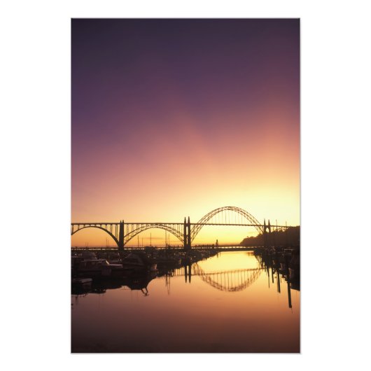 Die Sonne hinter der Newport Bridge, Oregon Fotodruck (Vorne)