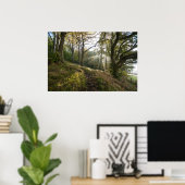 Die Sonne rächt durch die Bäume Poster (Heimbüro)