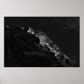 Die Sonne scheint auf den Bergen Poster (Vorne)