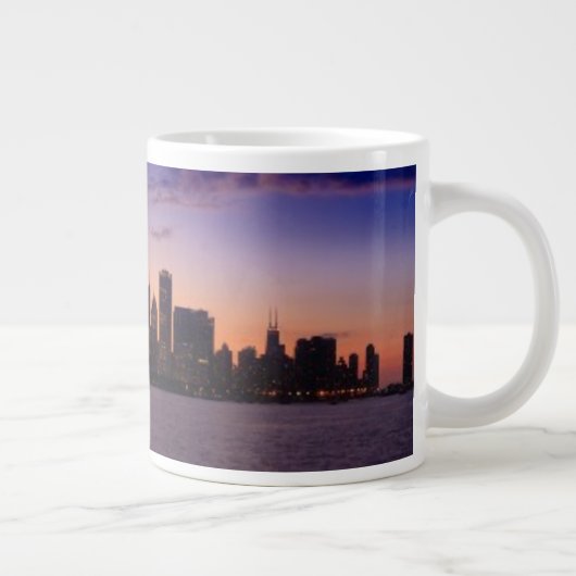 Die Sonne-Sets über dem Chicagoskyline Jumbo-Tasse (Rechts)