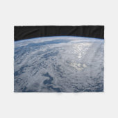 Die Sonne strahlt auf dem Südpazifik. Fleecedecke (Vorderseite (Horizontal))