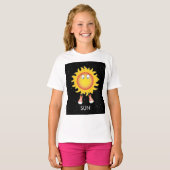 Die Sonne und die Sterne im Weltraum T-Shirt (Vorne ganz)