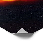 Die Sonne zeigt Sonneneruptionen gegen einen Stern Poster (Ecke)