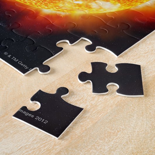 Die Sonne zeigt Sonneneruptionen gegen einen Stern Puzzle (Seite)