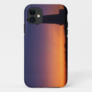 Die Sonnenkugel sinkt auf den farbenfrohen Horizon Case-Mate iPhone Hülle