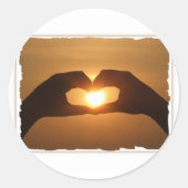 Die Sonnenuntergangshänder erfassen Runder Aufkleber (Vorderseite)