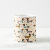 Die sonnigen Dackeln in Hats und Sweatern Kaffeetasse (Mittel)