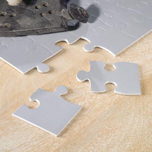 Die Spielwaren der Kinder: ein Igel, ein Löwe und Puzzle (Seite)