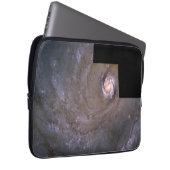 Die Spiralgalaxie M100 Laptopschutzhülle (Vorne Rechts)