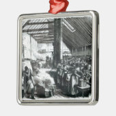 Die Spitalfields Suppen-Küche, 1867 Silbernes Ornament (Links)
