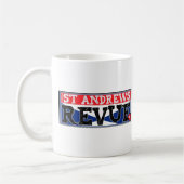 Die St- Andrewsrevue Kaffeetasse (Links)
