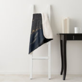 Die Stadt beleuchtet nachts auf der Erde Sherpadecke (Beispiel)