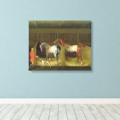 Die Ställe und zwei berühmte Running Pferde gehöre Leinwanddruck (Insitu (Holzboden))