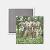 Die Statue der drei Soldaten Magnet (Vorderseite/Rückseite)