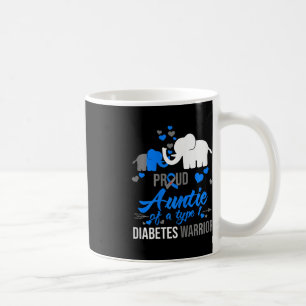 Die stolze Tante eines Geschenks mit einem Typ 1 D Kaffeetasse