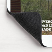 DIE STRASSE REISTE WENIGER MOUSEPAD (Ecke)