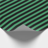 Die Streifen sind grün und schwarz Geschenkpapier (Ecke)