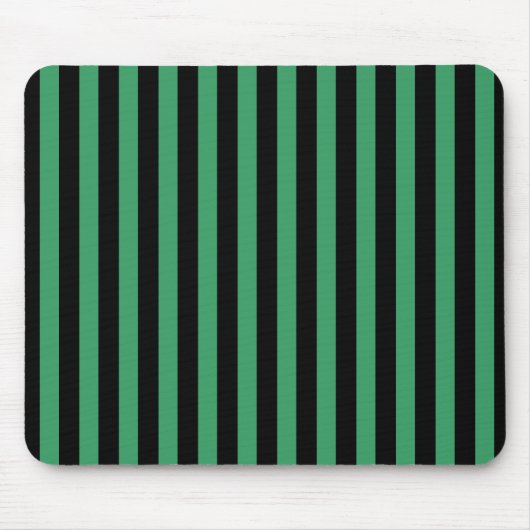 Die Streifen sind grün und schwarz Mousepad (Vorne)