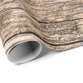 Die Struktur eines alten Holzbügels ohne Rinde mit Geschenkpapier (Rolleneckpunkt)