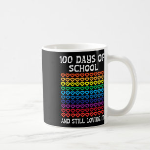 Die Tage der Schule, die es noch lieben, hören 100 Kaffeetasse