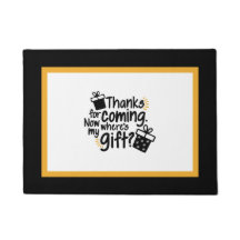 Die Tanks für das Kommen. Wo ist mein Geschenk? Tü