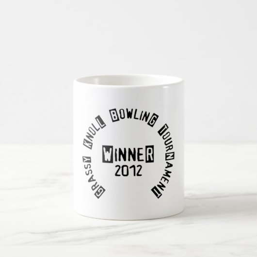 Die Tasse 2012 des grasartigen (Mittel)