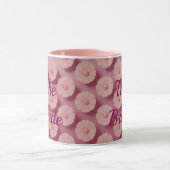 Die Tasse "Bride Wine Pink Daisies Combo" (Zentrum)