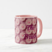 Die Tasse "Bride Wine Pink Daisies Combo" (VorderseiteRechts)