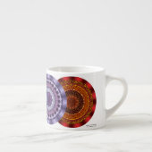 Die Tasse der Elements-Mandalas-Spezialität (Rechts)