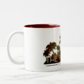 Die Tasse der Palmen der Dörfer Florida (Links)