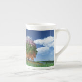 Die Tasse der Spezialitäten der Saison (Rechts)